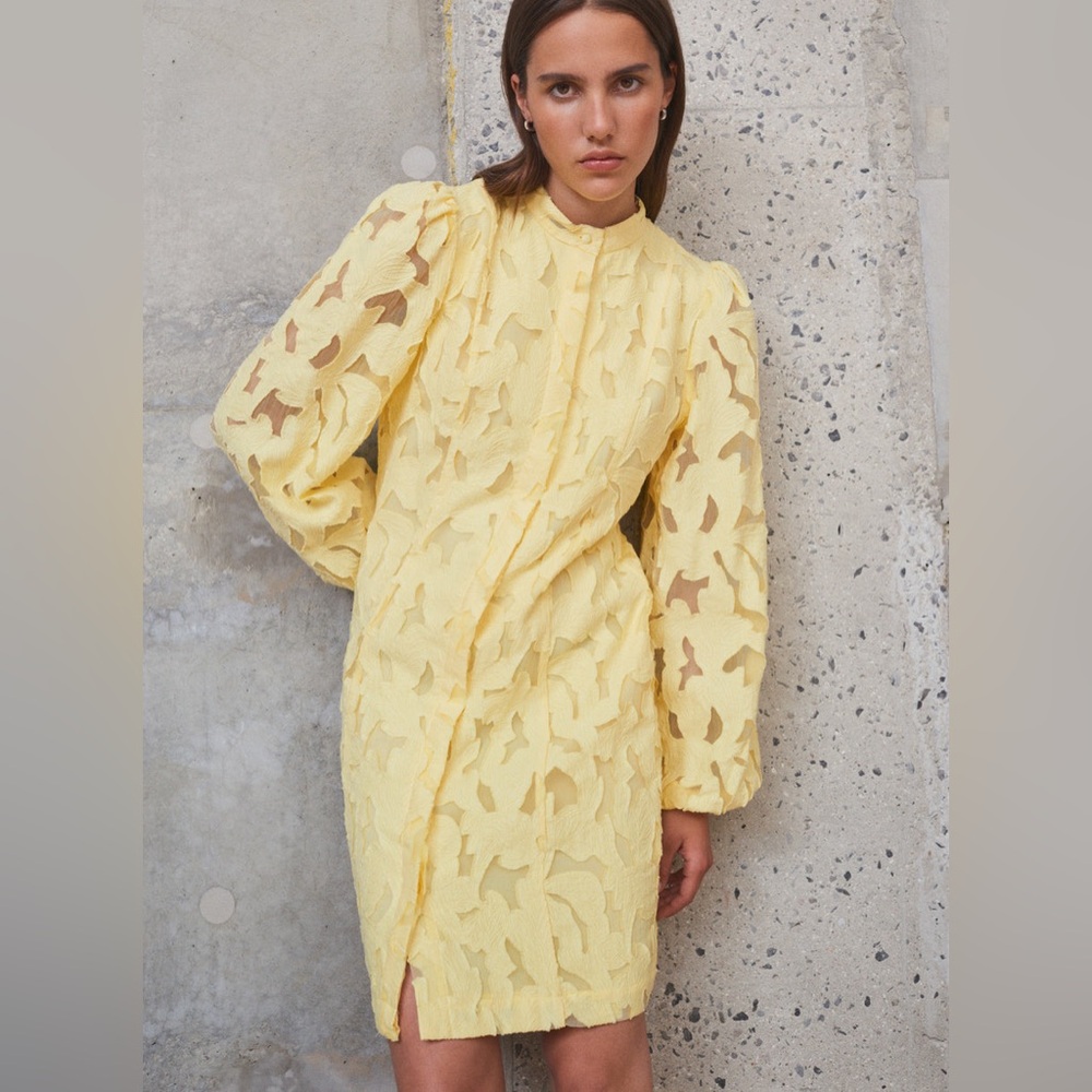 Levete Room Aster Lace Yellow Dress Size XS - Button down blouse dress